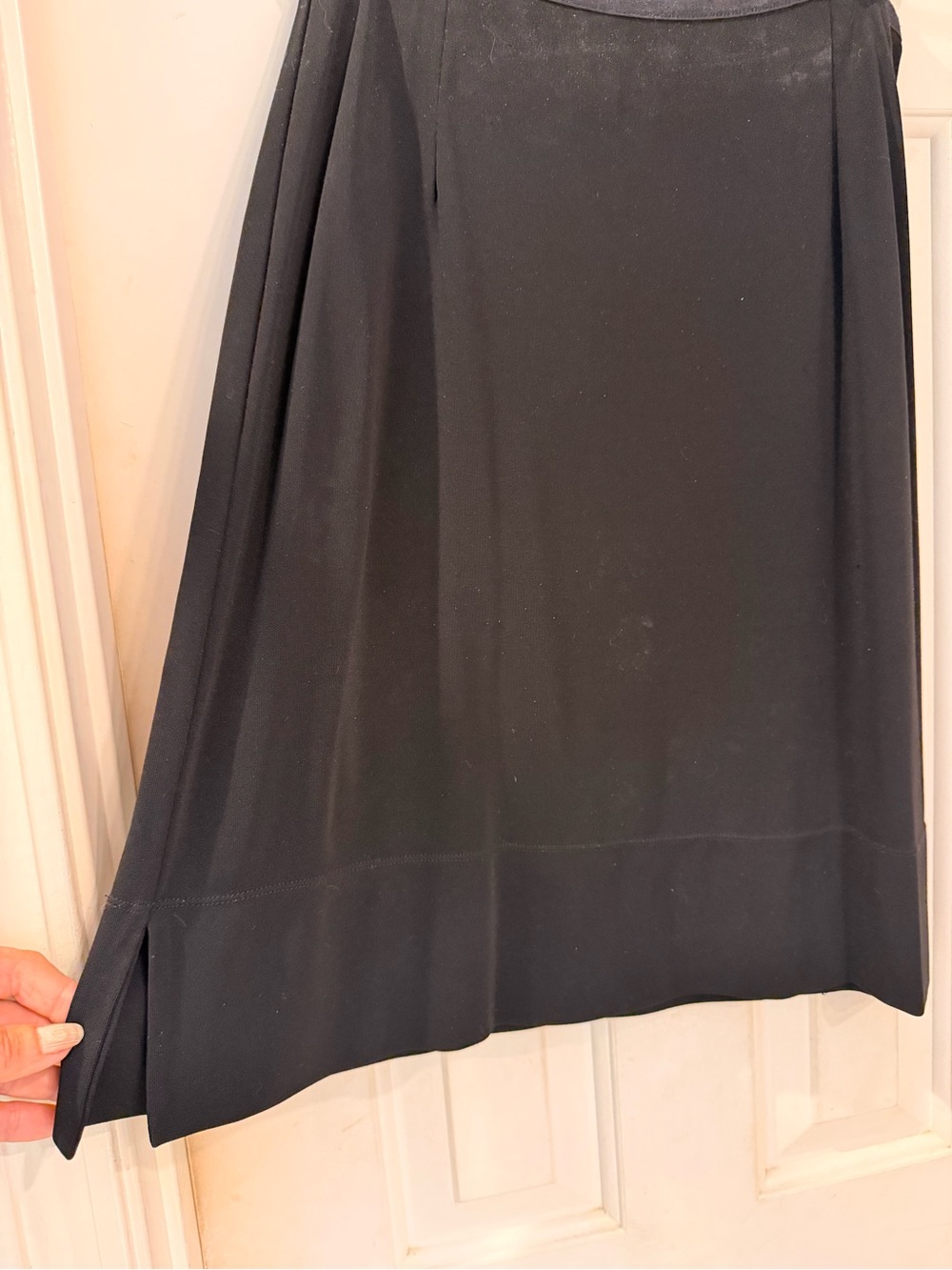 J. Jill Black Knit Swingy Flowy Stretchy Skirt, Pull On Stretch Waist, Sz M - Picture 4 of 16